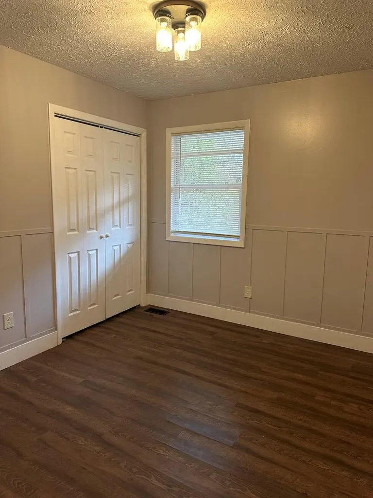 322 Gipson Avenue Gainesboro TN 38562