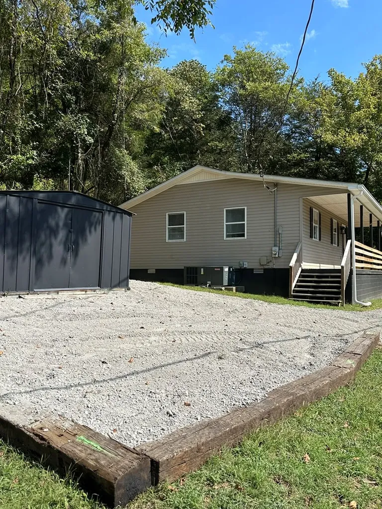 322 Gipson Avenue Gainesboro TN 38562