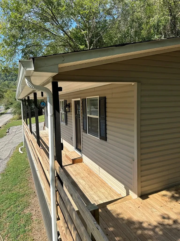 322 Gipson Avenue Gainesboro TN 38562