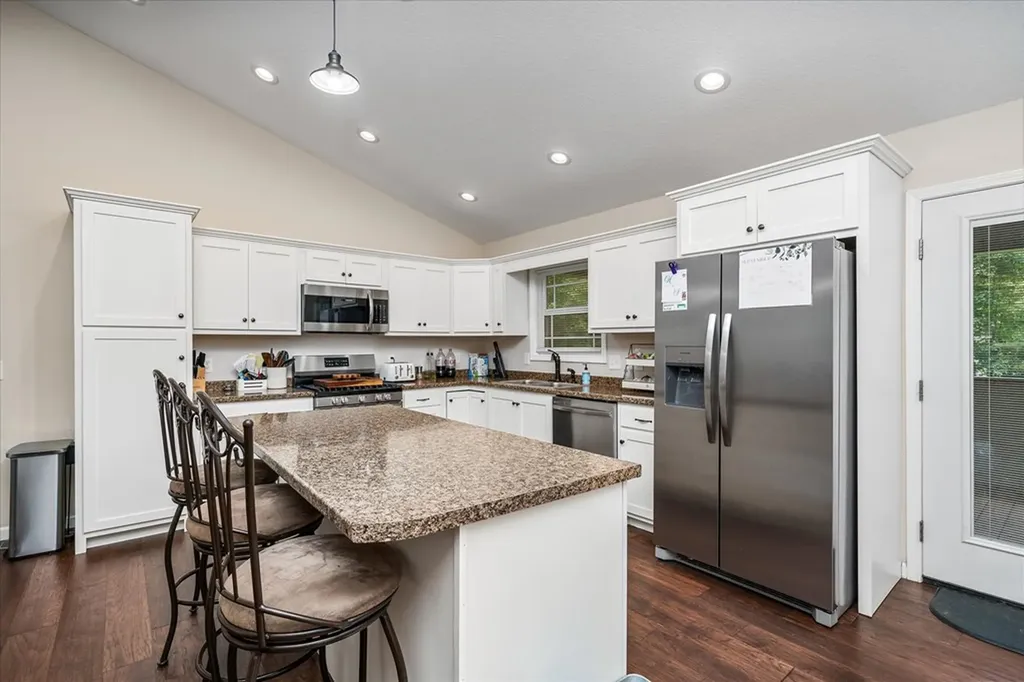 719 Taopi Lane Crossville TN 38572