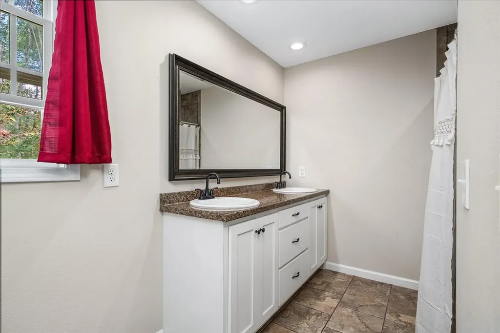 719 Taopi Lane Crossville TN 38572