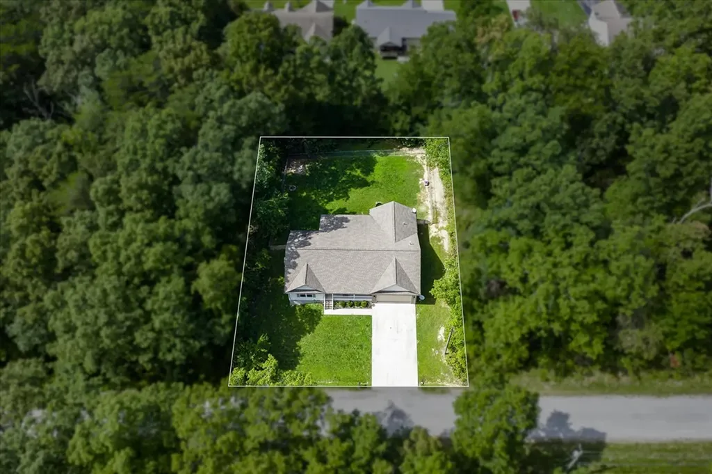 719 Taopi Lane Crossville TN 38572