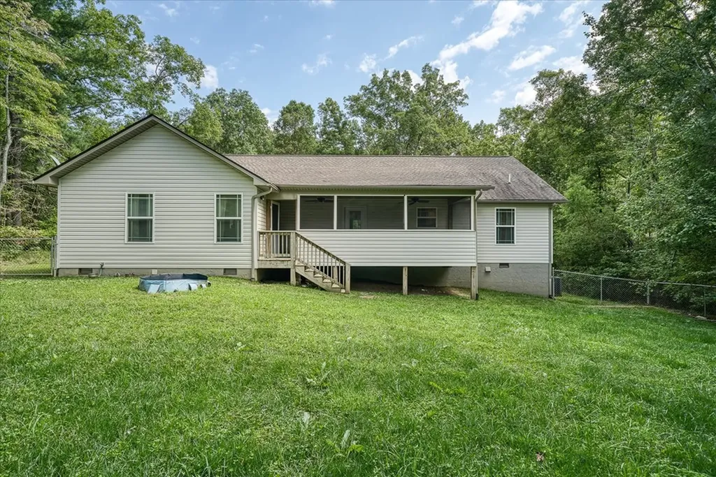 719 Taopi Lane Crossville TN 38572
