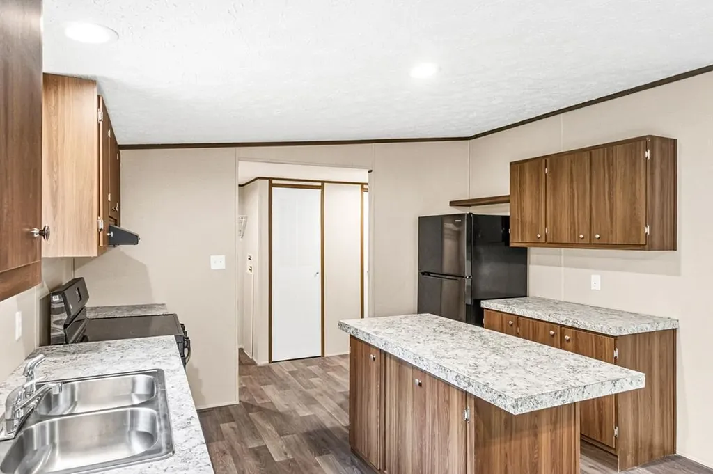 2171 Wartrace Highway Pleasant Shade TN 37145