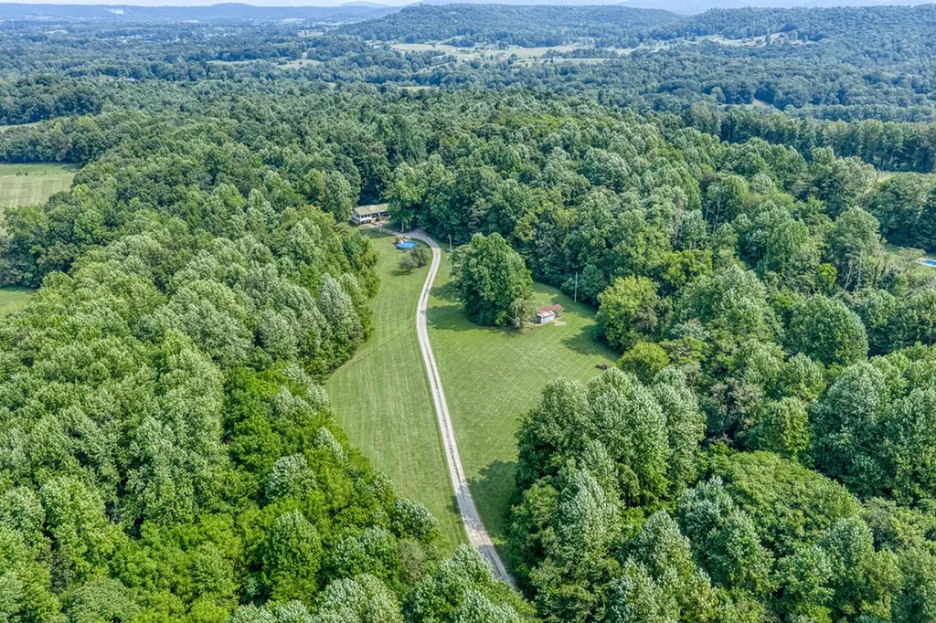 227 Bruce Lane Rickman TN 38580