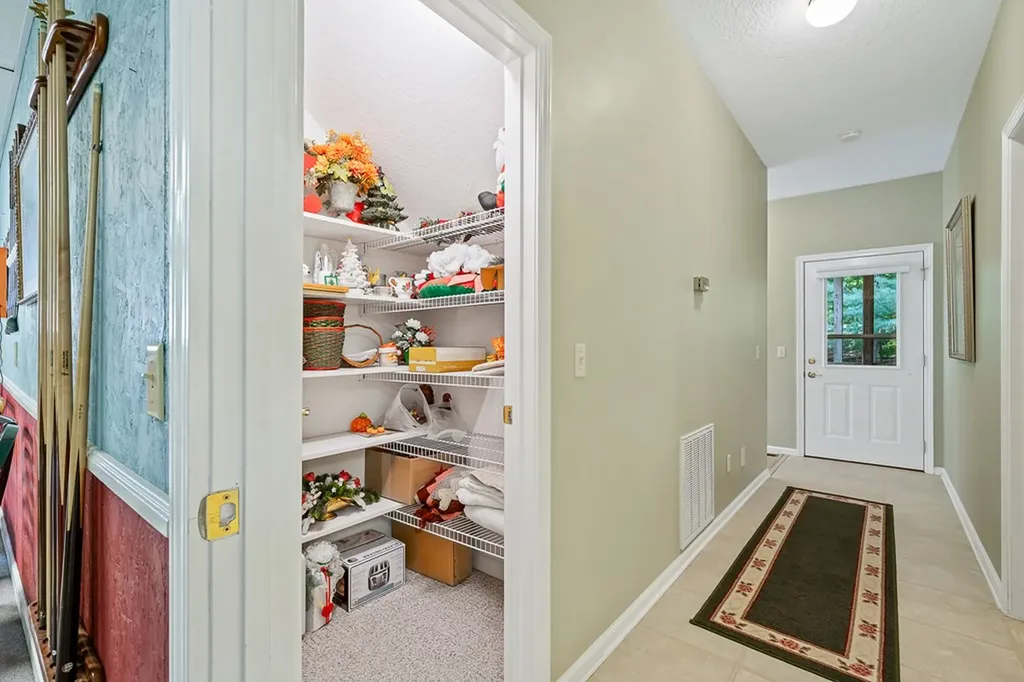 16 Belvedere Lane Crossville TN 38558