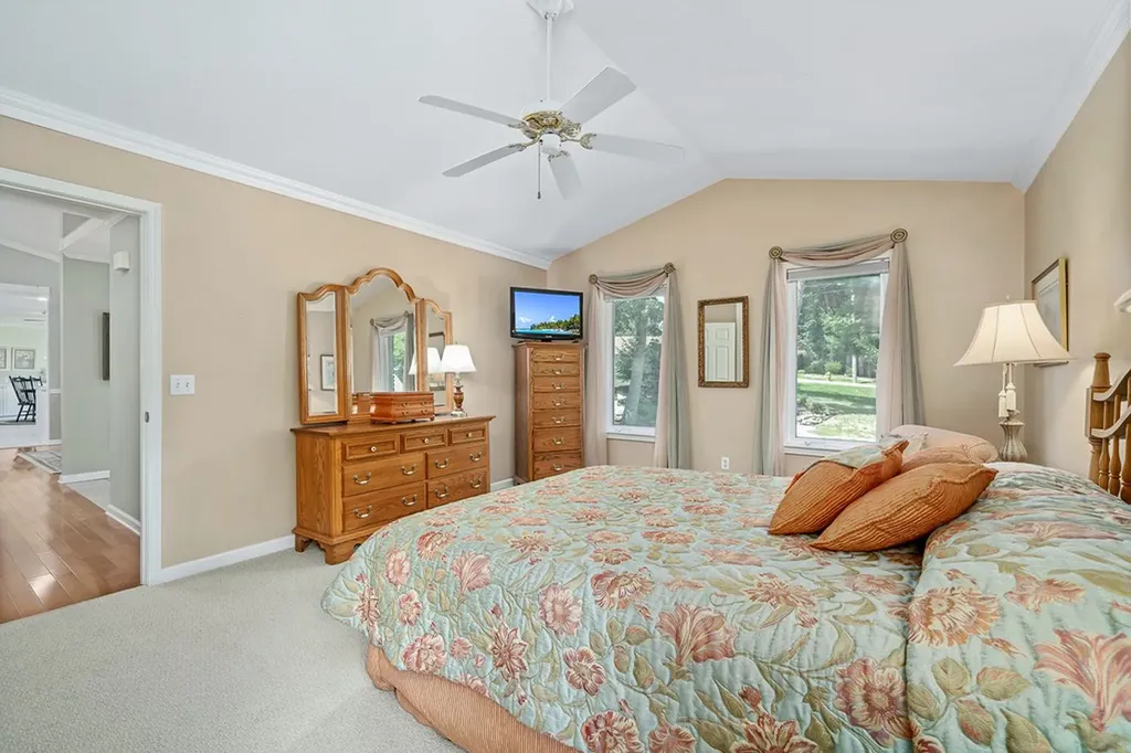 16 Belvedere Lane Crossville TN 38558