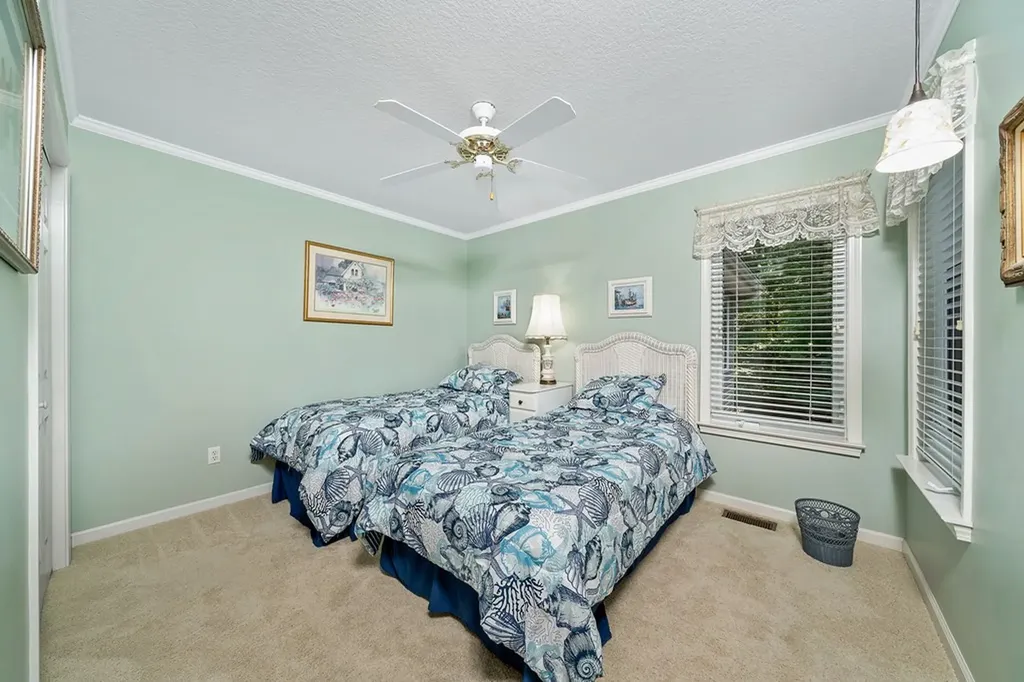 16 Belvedere Lane Crossville TN 38558