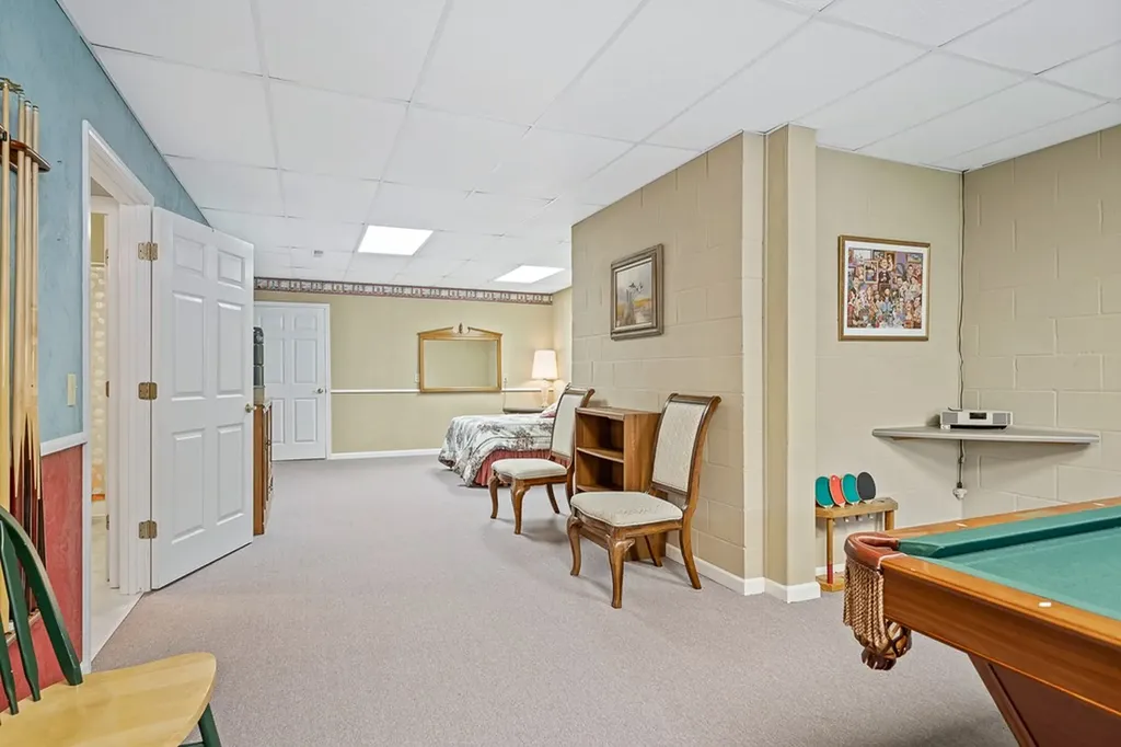 16 Belvedere Lane Crossville TN 38558