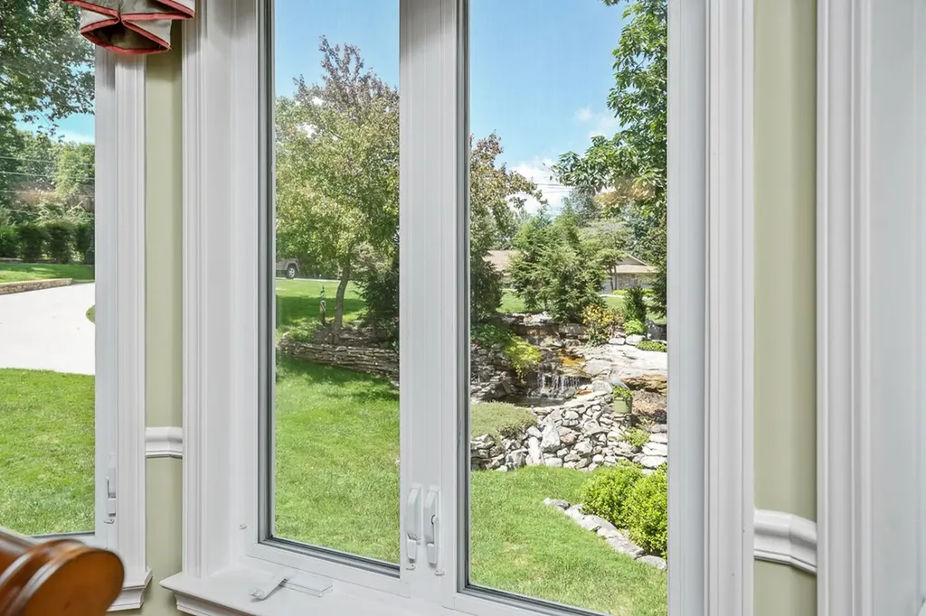 16 Belvedere Lane Crossville TN 38558