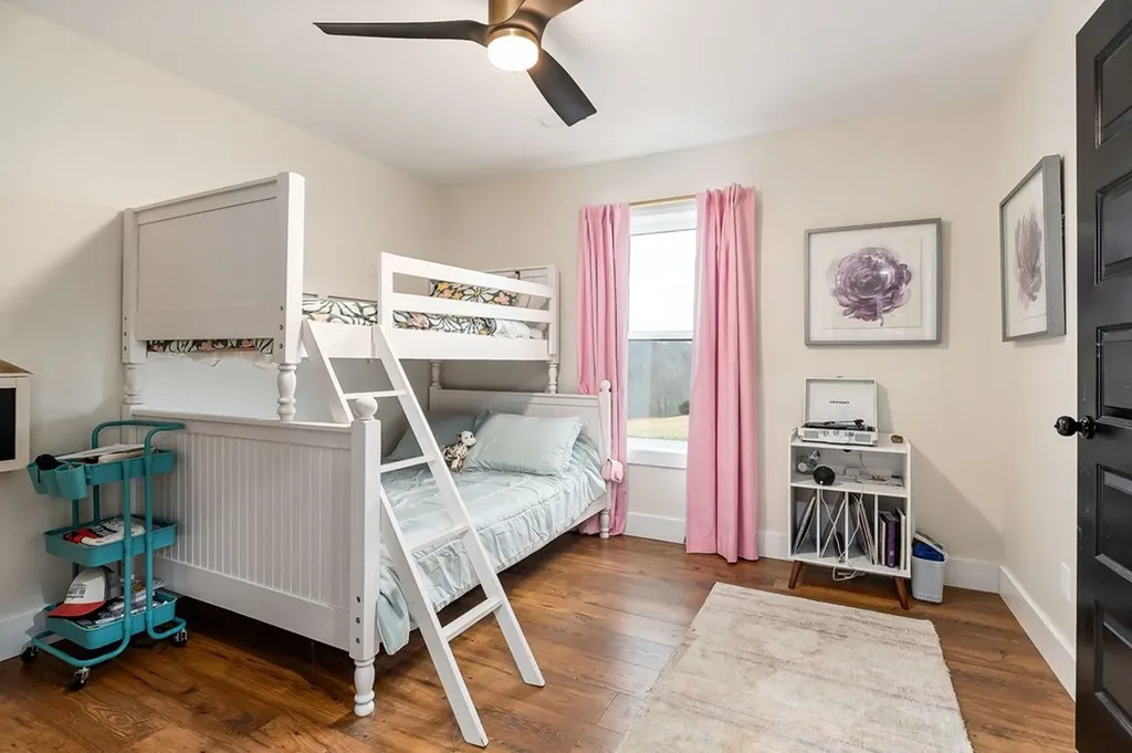 240 NE Bob Ledbetter Livingston TN 38570