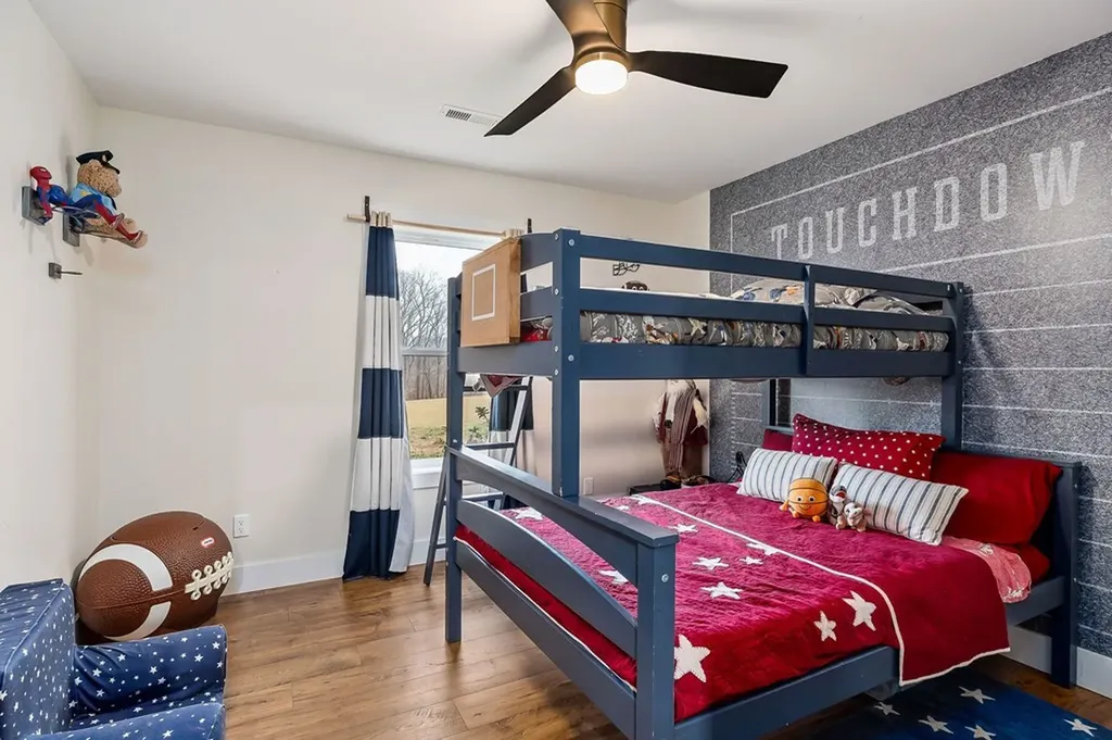 240 NE Bob Ledbetter Livingston TN 38570