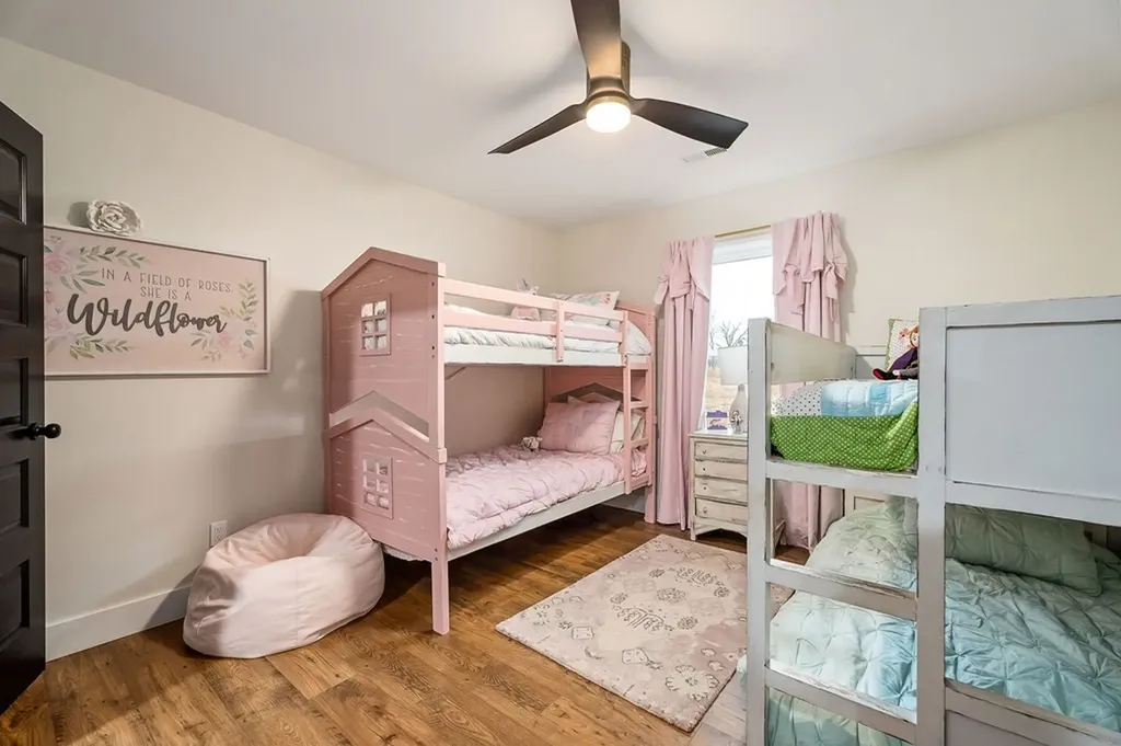 240 NE Bob Ledbetter Livingston TN 38570