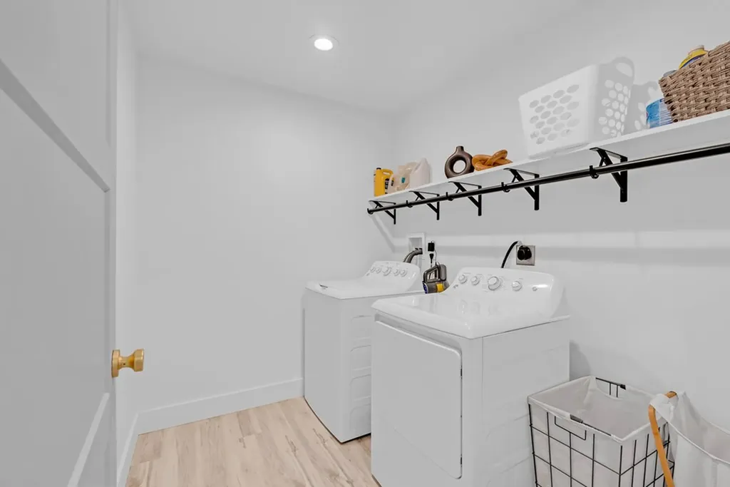 4733 Window Cliff Road Baxter TN 38544