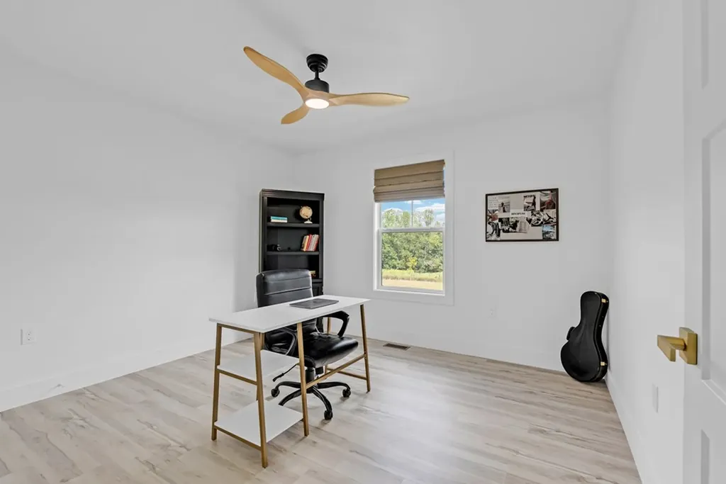 4733 Window Cliff Road Baxter TN 38544