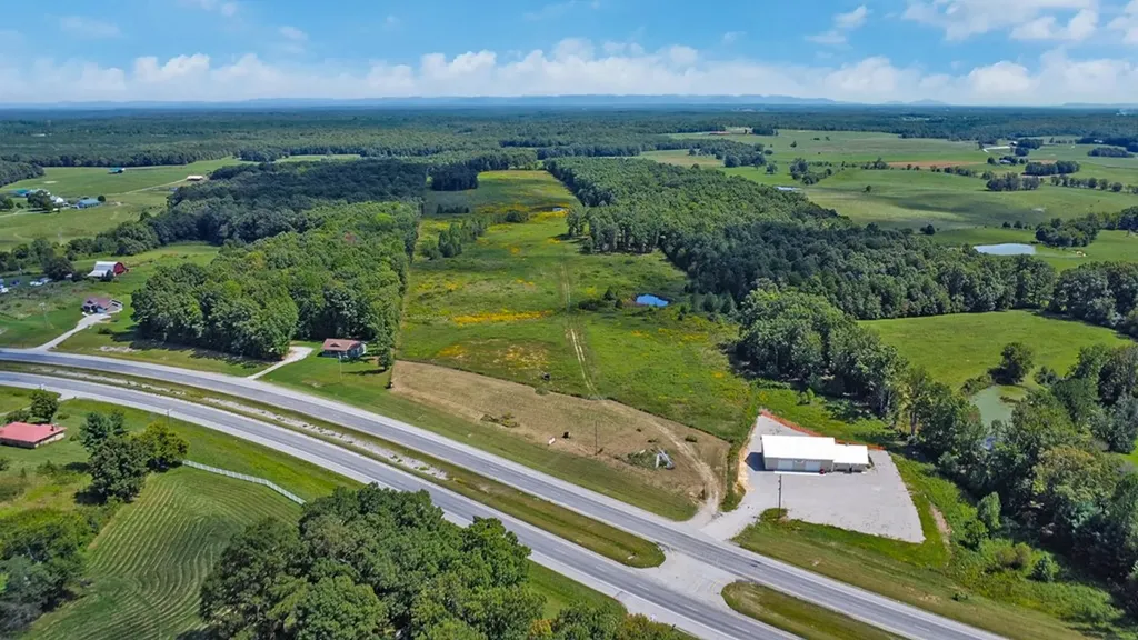 N/a S York Highway Jamestown TN 38556