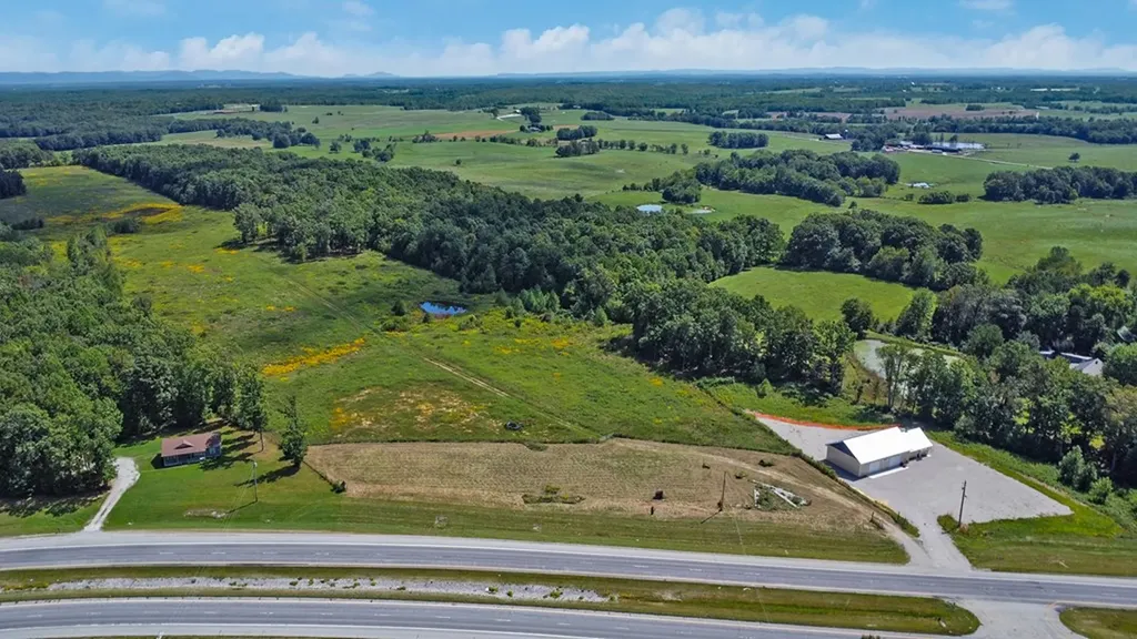 N/a S York Highway Jamestown TN 38556