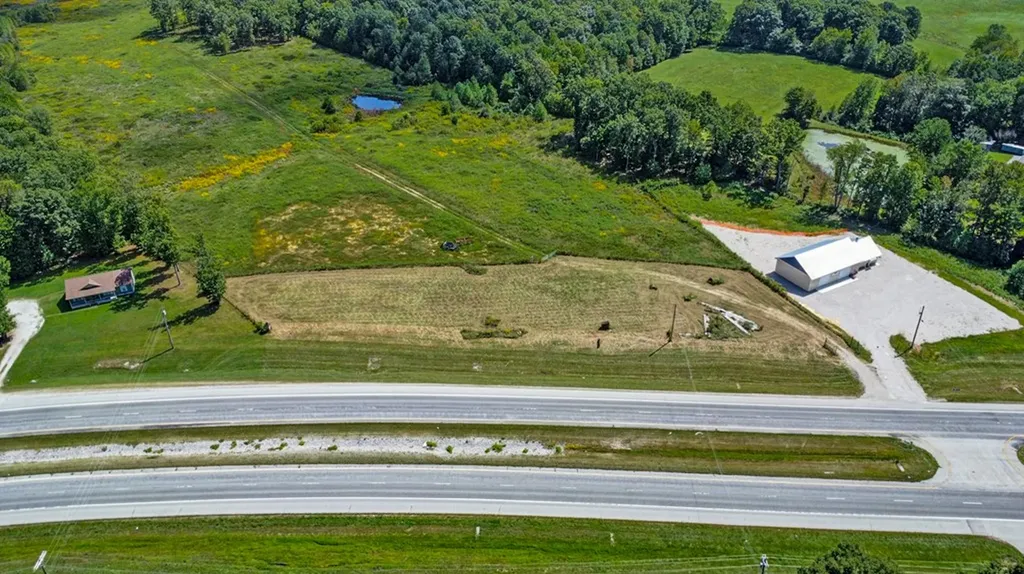 N/a S York Highway Jamestown TN 38556