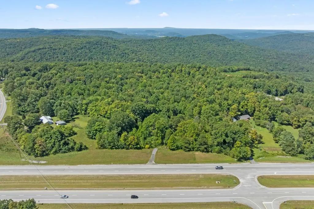8 Ac Highway 111 Spencer TN 38585