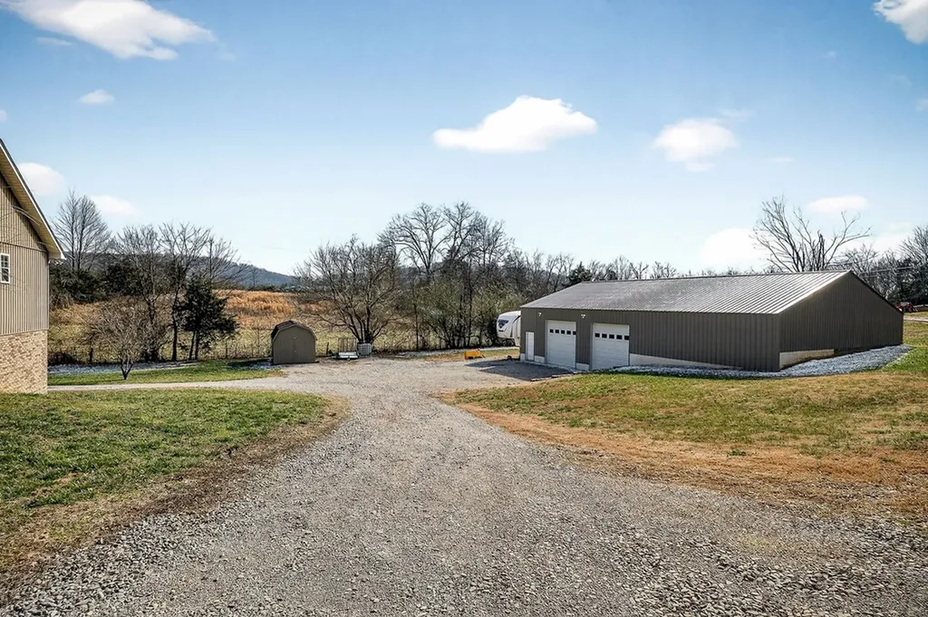 1756 Kirby Lane Cookeville TN 38506