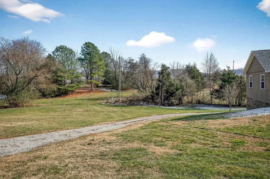 1756 Kirby Lane Cookeville TN 38506