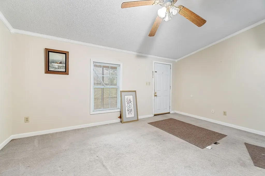 229 Craig Road Monterey TN 38574