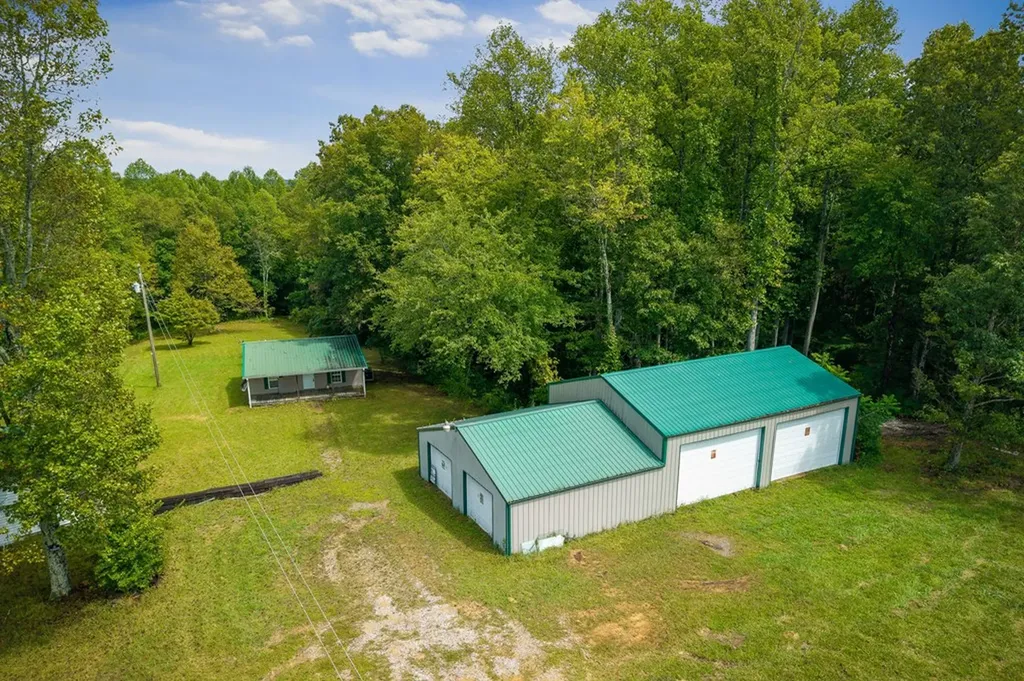 229 Craig Road Monterey TN 38574