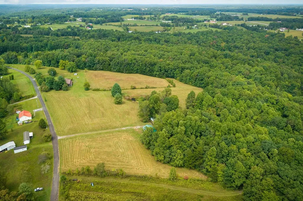 229 Craig Road Monterey TN 38574