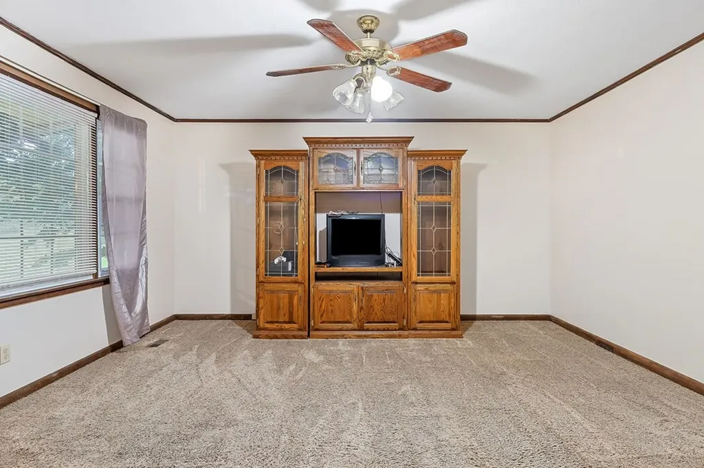 221 Craig Road Monterey TN 38574