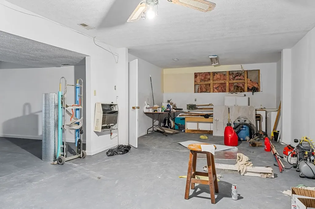 221 Craig Road Monterey TN 38574