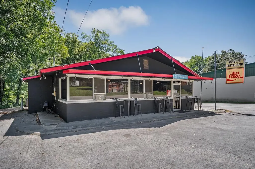 5339 Mcminnville Highway Doyle TN 38559