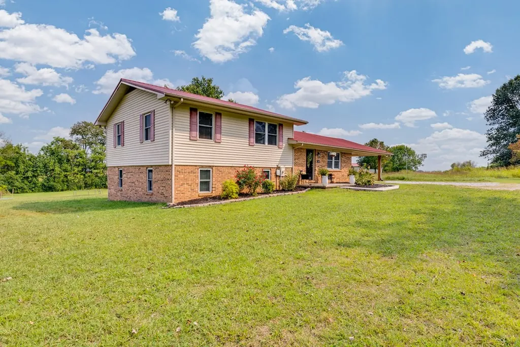 7550 Old Mill Road Baxter TN 38544