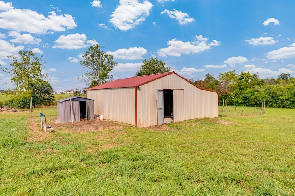 7550 Old Mill Road Baxter TN 38544