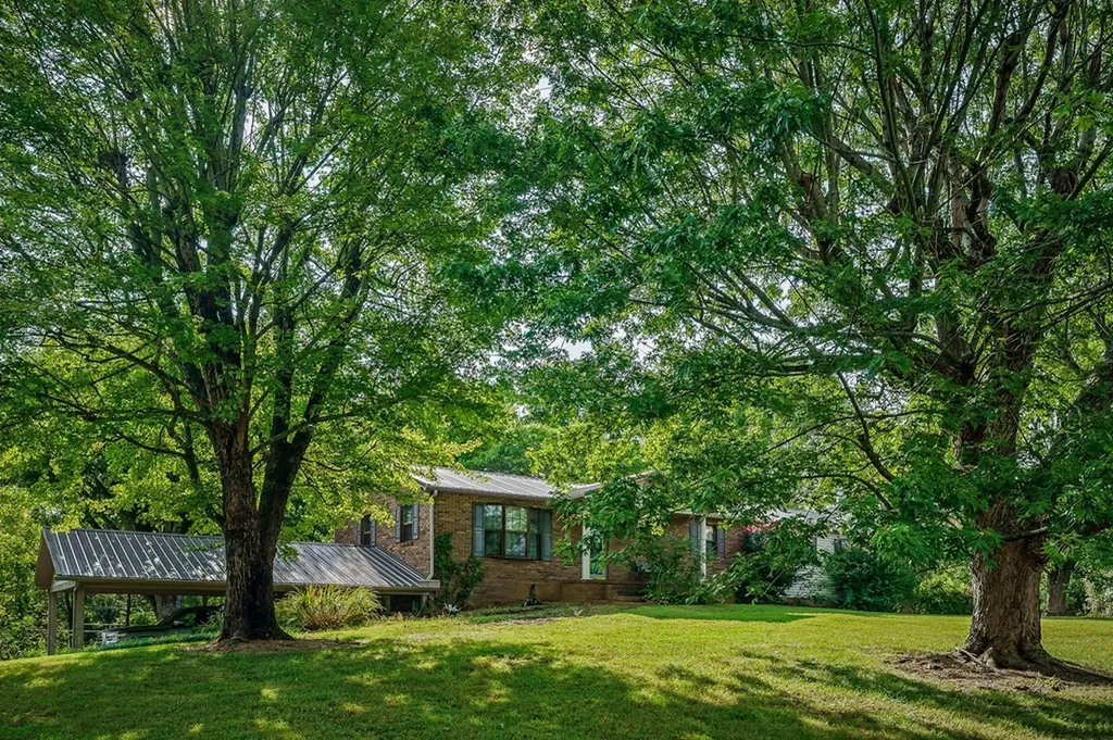 1058 Mcgregor Lane Cookeville TN 38501