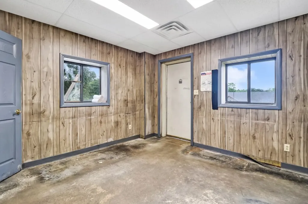 135 Industrial Boulevard Crossville TN 38555