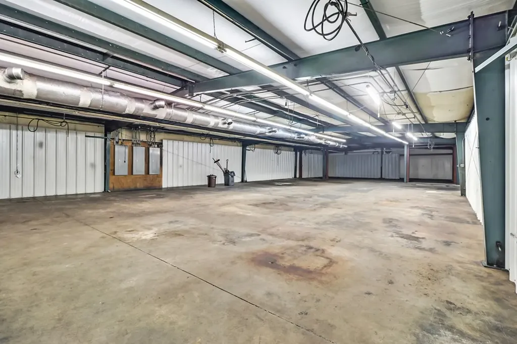 135 Industrial Boulevard Crossville TN 38555