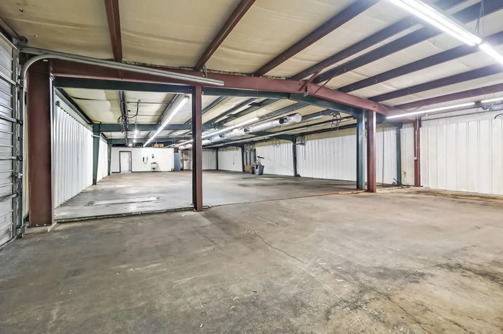 135 Industrial Boulevard Crossville TN 38555