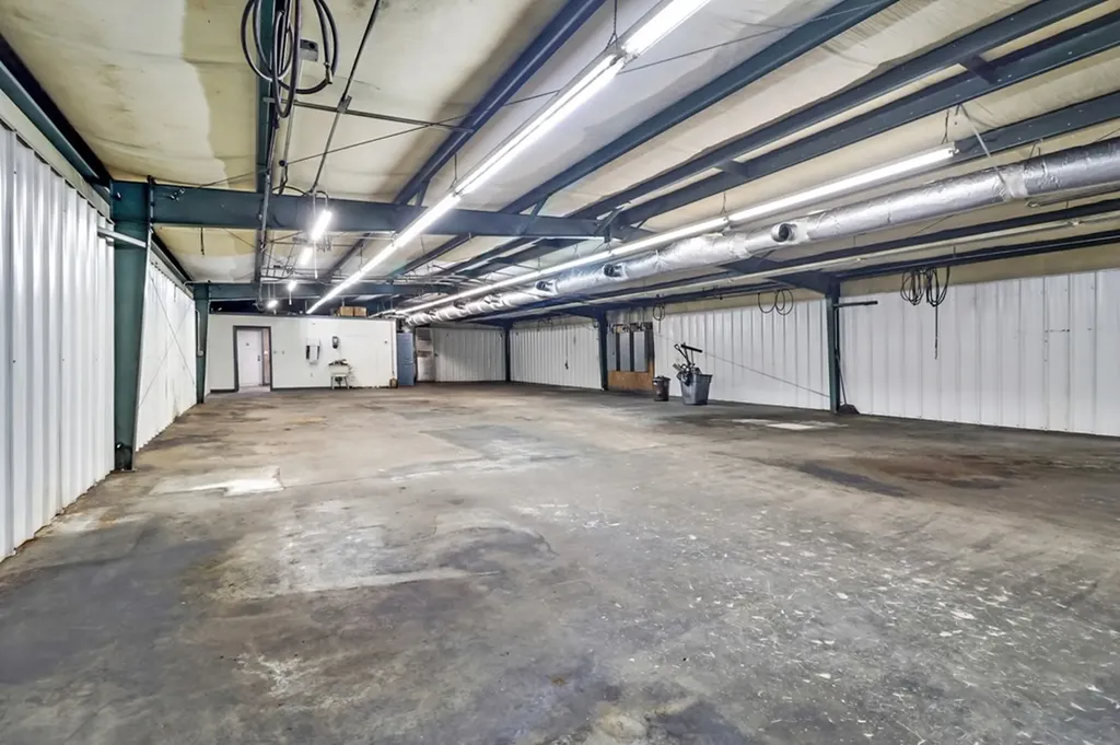 135 Industrial Boulevard Crossville TN 38555