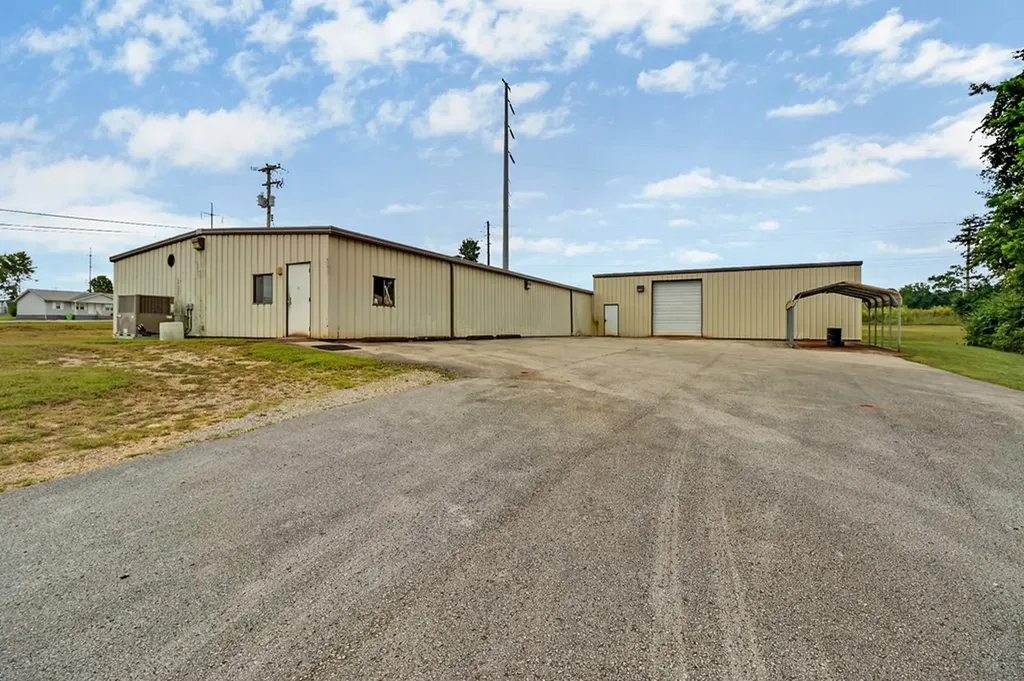 135 Industrial Boulevard Crossville TN 38555