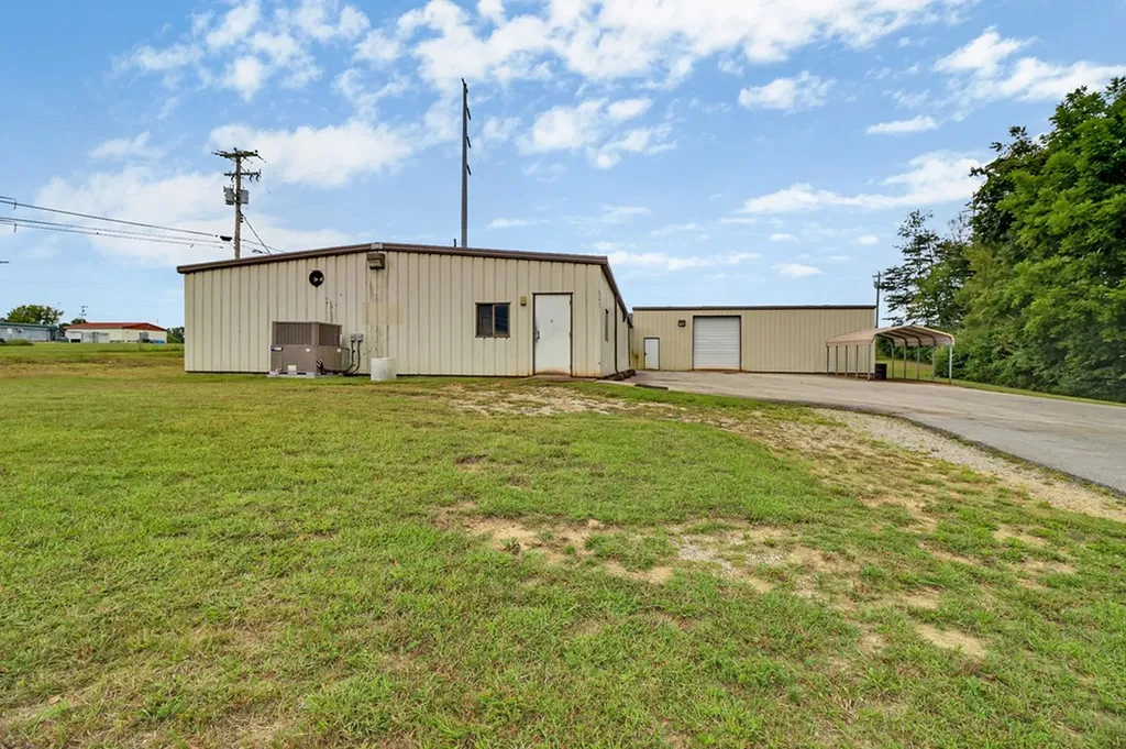 135 Industrial Boulevard Crossville TN 38555