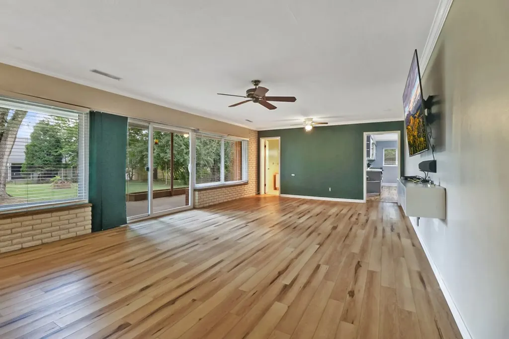 1378 Sparta Highway Crossville TN 38555