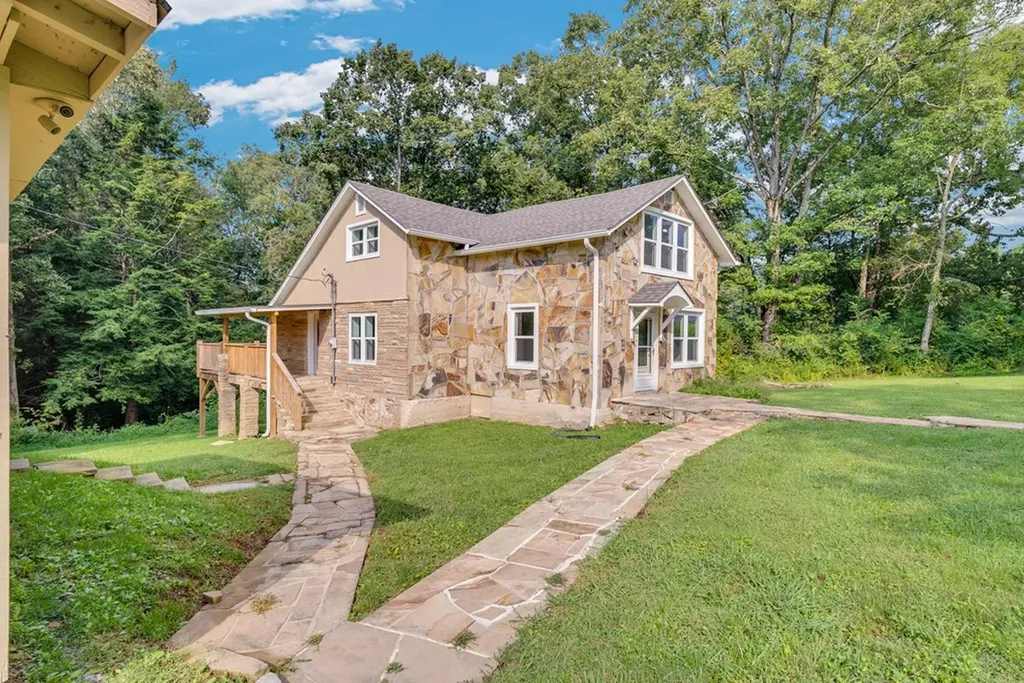 871 Pomona Road Crossville TN 38571