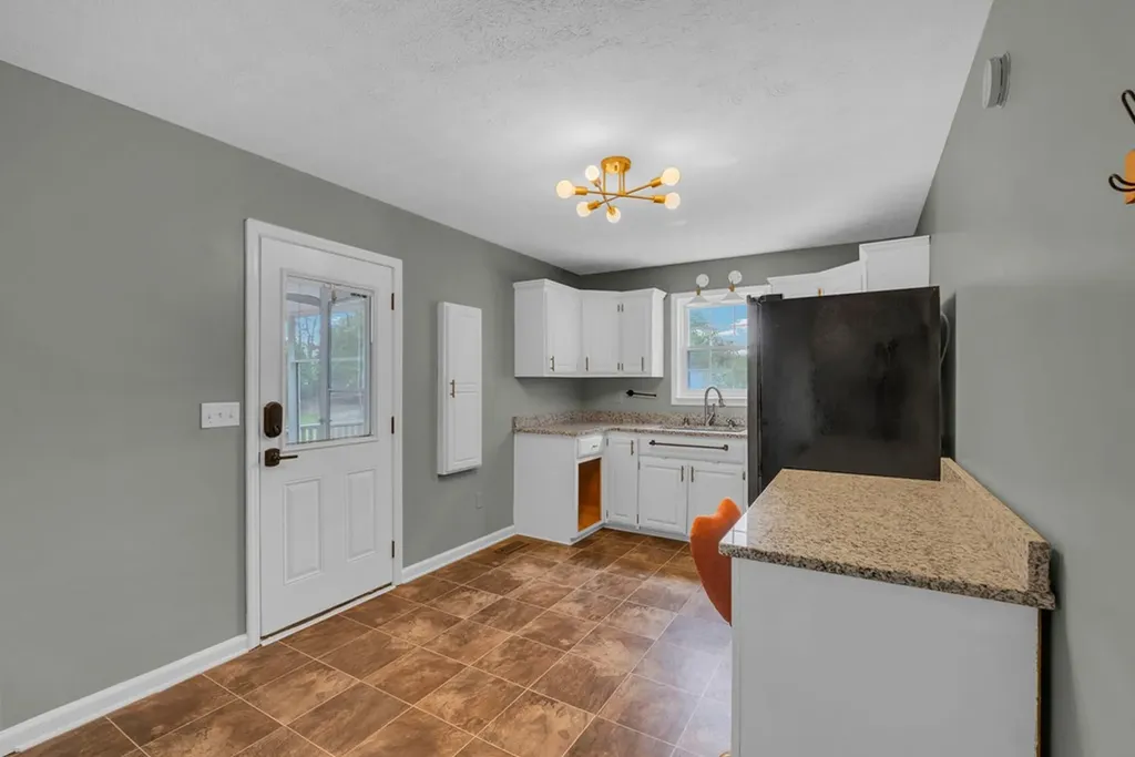 1000 Bethel Palk Road Bloomington Springs TN 38545