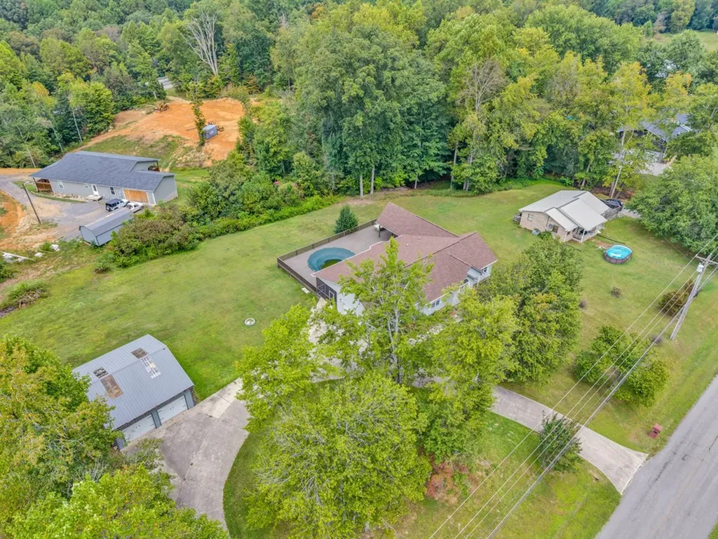 1000 Bethel Palk Road Bloomington Springs TN 38545