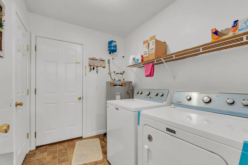 141 Chestnut Street Baxter TN 38544