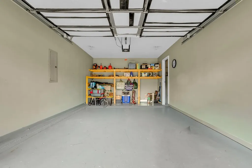 141 Chestnut Street Baxter TN 38544