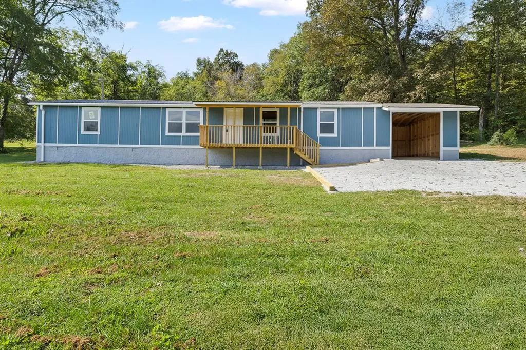 77 Hankins Lane Pikeville TN 37367
