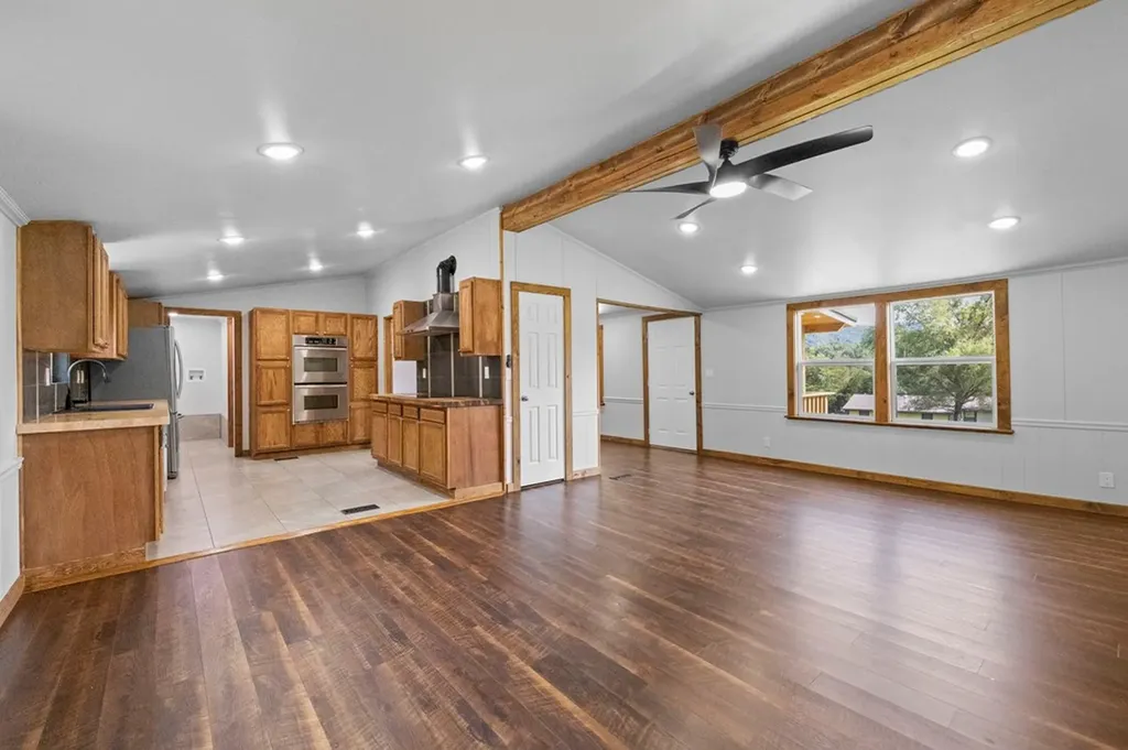 77 Hankins Lane Pikeville TN 37367