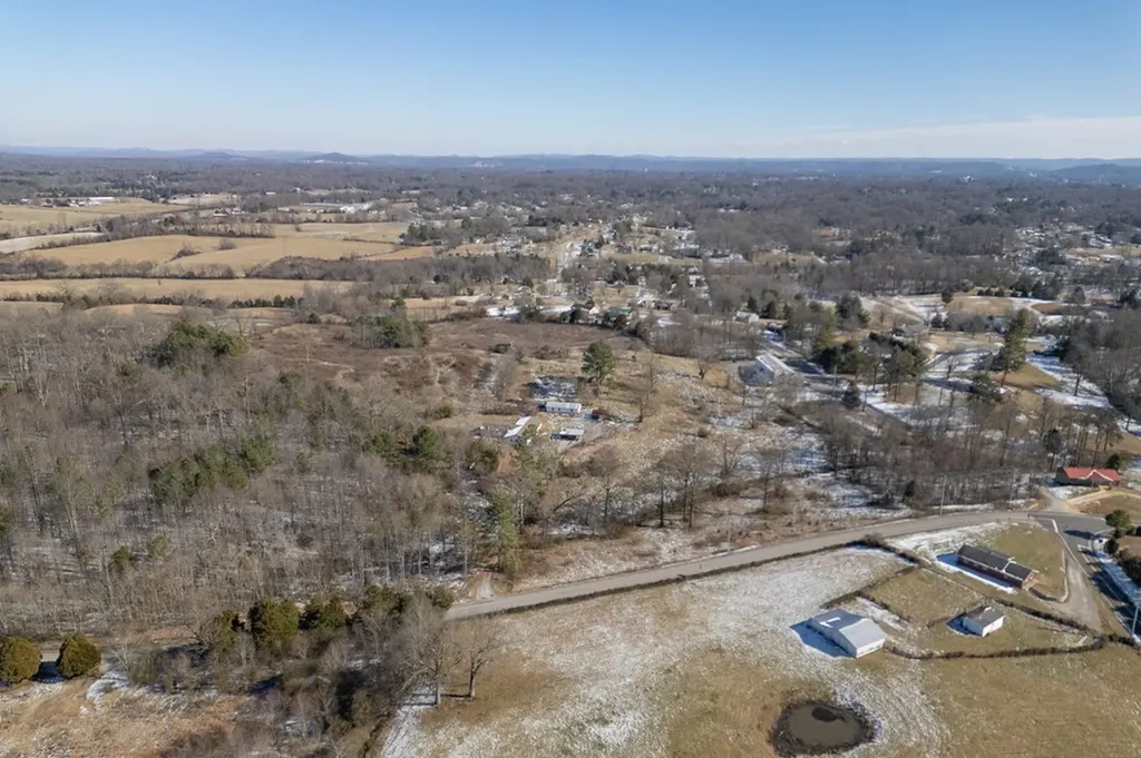 553 County Farm Cookeville TN 38501