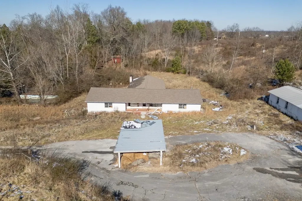 553 County Farm Cookeville TN 38501